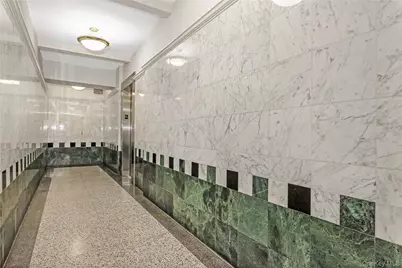 28-02 Parsons Blvd #1E, Flushing, NY 11354 - Photo 2
