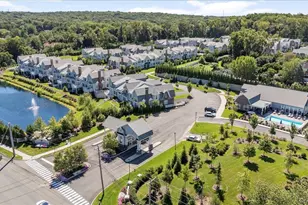 238 Coach Dr, Woodbury, NY 11797 - Photo 38