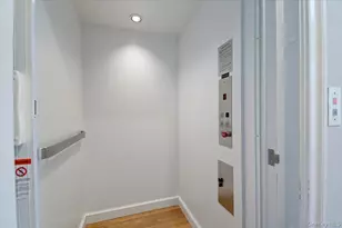 238 Coach Dr, Woodbury, NY 11797 - Photo 16