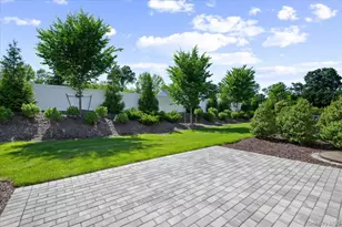 238 Coach Dr, Woodbury, NY 11797 - Photo 30