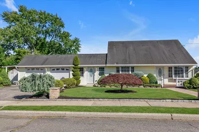 2484 Lindy Road, Westbury, NY 11590 - Photo 1