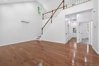 14 Elm Street, Bloomingburg, NY 12721 - Photo 10