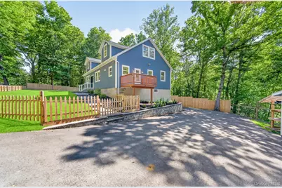 14 Elm Street, Bloomingburg, NY 12721 - Photo 2