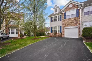 24 Ford Ct, Monroe, NY 10950 - Photo 2
