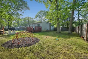 84 Queen Rd, Mastic Beach, NY 11951 - Photo 6