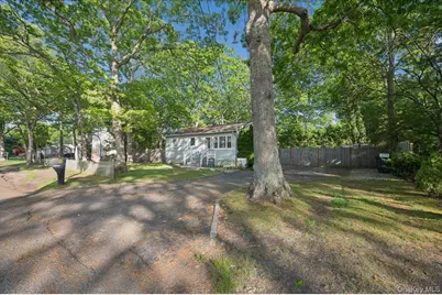 84 Queen Road, Mastic Beach, NY 11951 - Photo 2