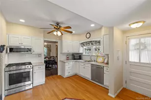 96 Meadow St, Garden City, NY 11530 - Photo 12