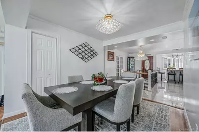 117 Wadsworth Avenue, Levittown, NY 11756 - Photo 10