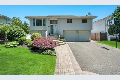 1827 Roberta Lane, Merrick, NY 11566 - Photo 1