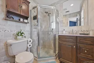 346 Seaford Ave, Massapequa, NY 11758 - Photo 14