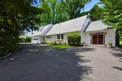 2 Bell Place, Rye Brook, NY 10573 - Photo 1