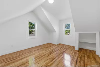 26 Brandon Avenue, Amityville, NY 11701 - Photo 36
