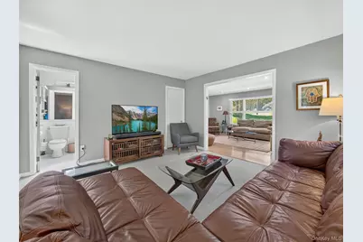 9 East Place, Suffern, NY 10901 - Photo 6