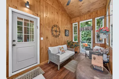 9 East Place, Suffern, NY 10901 - Photo 16