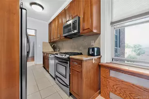 69-09 108th St, Forest Hills, NY 11375 - Photo 4