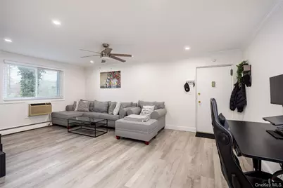 200 Merrick Road #F, Amityville, NY 11701 - Photo 12