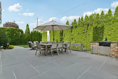217 Wellington Road, Garden City, NY 11530 - Photo 36