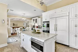 217 Wellington Rd, Garden City, NY 11530 - Photo 12