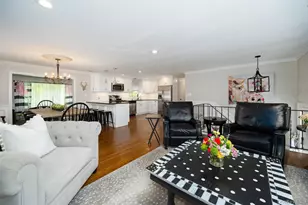 14 Balfour Dr, Wappingers Falls, NY 12590 - Photo 4