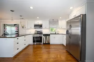14 Balfour Dr, Wappingers Falls, NY 12590 - Photo 2