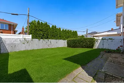 16314 91st Street, Howard Beach, NY 11414 - Photo 4