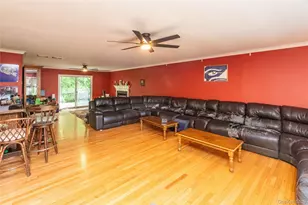 8 Shaker Ct, New Windsor, NY 12553 - Photo 18