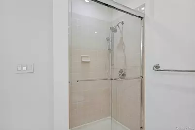 314 Sutton Drive #314, Mount Kisco, NY 10549 - Photo 18