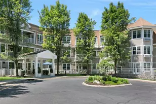 314 Sutton Dr, Mount Kisco, NY 10549 - Photo 2