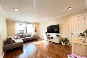 69-68 137th St, Flushing, NY 11367 - Photo 2
