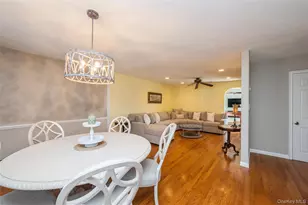 49 Harness Ln, Levittown, NY 11756 - Photo 16