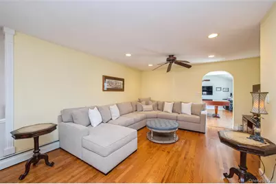 49 Harness Lane, Levittown, NY 11756 - Photo 6