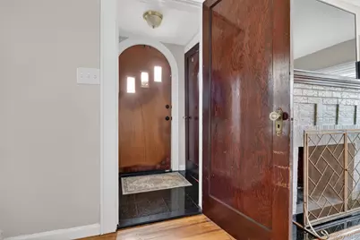 2456 Rockville Centre Parkway, Oceanside, NY 11572 - Photo 2