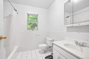 100 Pembrook Dr, Yonkers, NY 10710 - Photo 6
