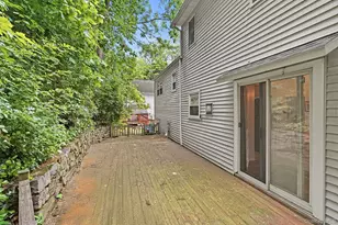 100 Pembrook Dr, Yonkers, NY 10710 - Photo 8