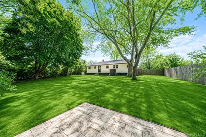 267 Woodhull Avenue, Port Jefferson Station, NY 11776 - Photo 18