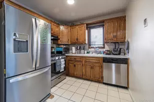 147-24 230th Pl, Springfield Gardens, NY 11413 - Photo 4