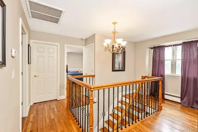 19 Knoll Lane, Smithtown, NY 11787 - Photo 16
