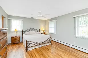 19 Knoll Ln, Smithtown, NY 11787 - Photo 18