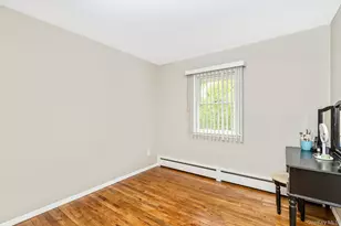 19 Knoll Ln, Smithtown, NY 11787 - Photo 22
