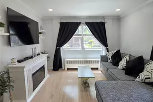 88-27 Shore Pkwy, Howard Beach, NY 11414 - Photo 2