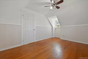 2395 Yorktown St, Oceanside, NY 11572 - Photo 22
