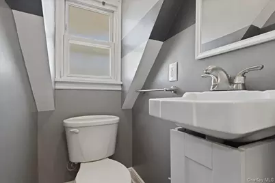 2395 Yorktown Street, Oceanside, NY 11572 - Photo 20