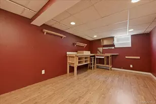 2395 Yorktown St, Oceanside, NY 11572 - Photo 24