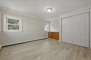 2395 Yorktown St, Oceanside, NY 11572 - Photo 14