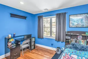 233 Collins Ave, Williston Park, NY 11596 - Photo 20
