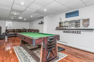233 Collins Ave, Williston Park, NY 11596 - Photo 24