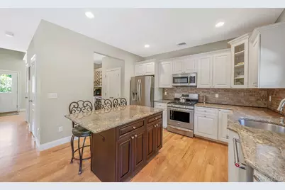 44 Merritts Path, Rocky Point, NY 11778 - Photo 12