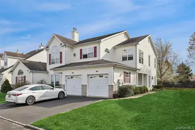 17 Constantine Way, Mount Sinai, NY 11766 - Photo 2