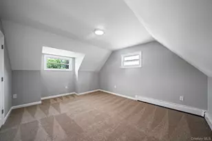 192 W 18th St, Deer Park, NY 11729 - Photo 24