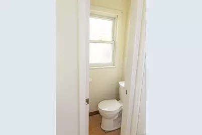 209 Sherman Street, Lynbrook, NY 11563 - Photo 14